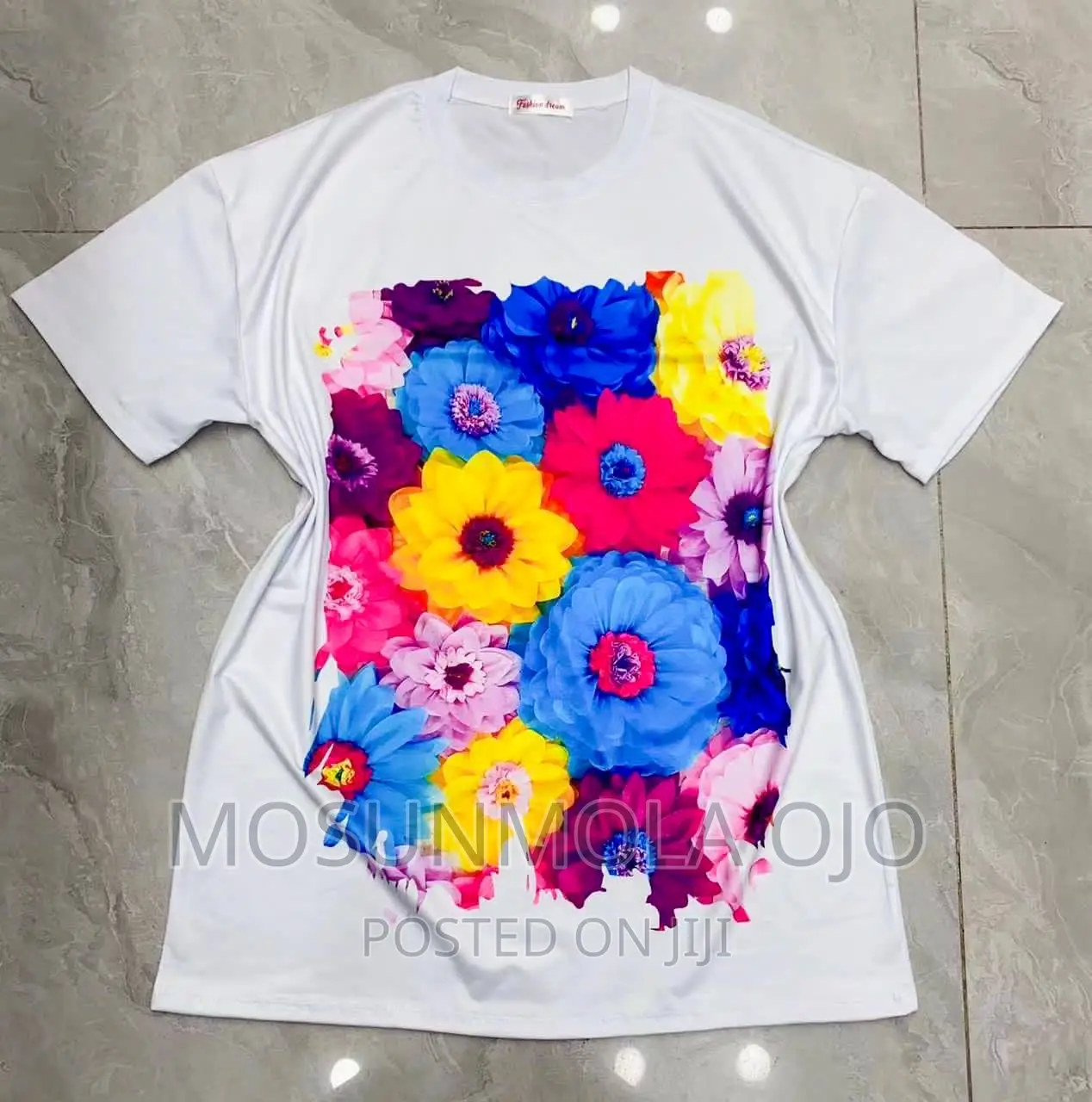 Quality Round Neck -One Size Fits All