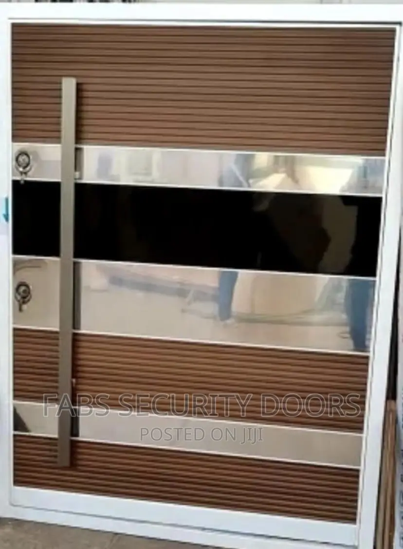 Pivot Door (Available in Extraheight and Normal Height)