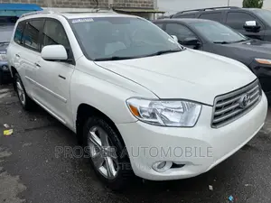 Toyota Highlander 2009 White