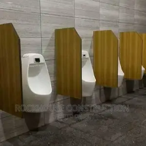 Toilet Urinary Partition With German Board