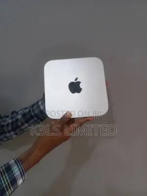 Desktop Computer Apple Mac Pro 8GB Intel Core I5 SSD 256GB