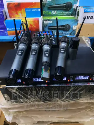 4in1 SHURER UGX 5 Wireless Professional MICROPHONE
