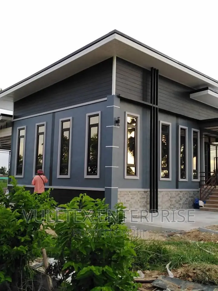 Casement Windows With Bug Screen