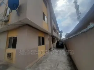 3bdrm Block of Flats in Ago Palace for rent