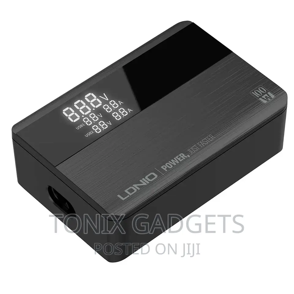 Desktop Charger - Fast Charging 4 Port USB + Voltage Display
