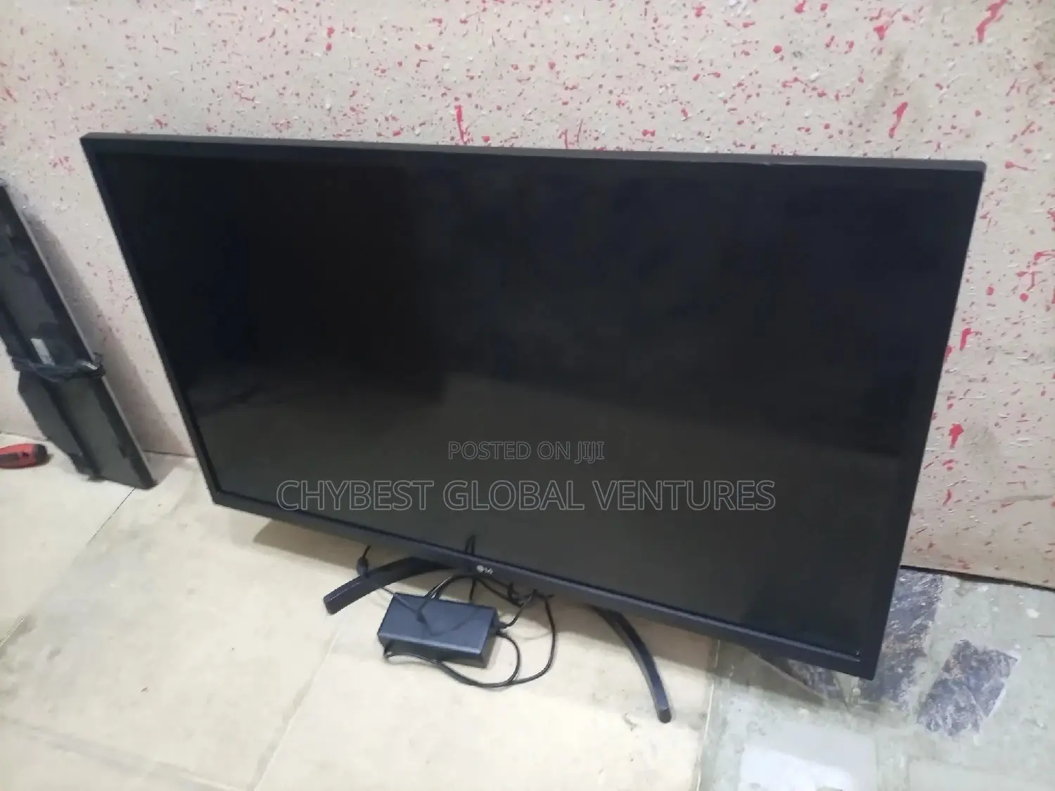 32 Inches Lg Monitor