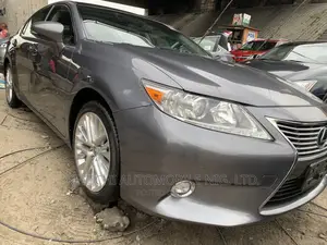 Lexus ES 350 FWD 2015 Gray