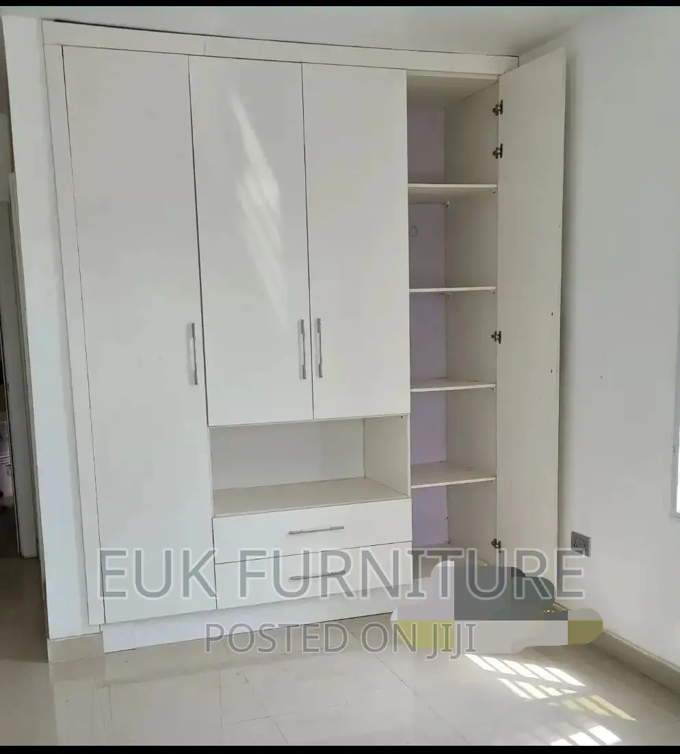 5ft by 8ft Height Wardrobe