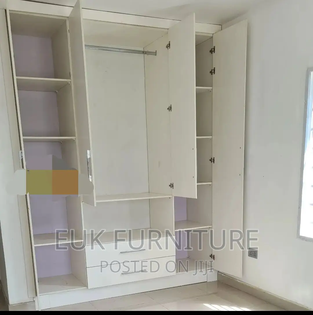 5ft by 8ft Height Wardrobe