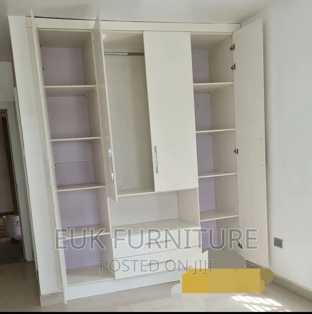 5ft by 8ft Height Wardrobe