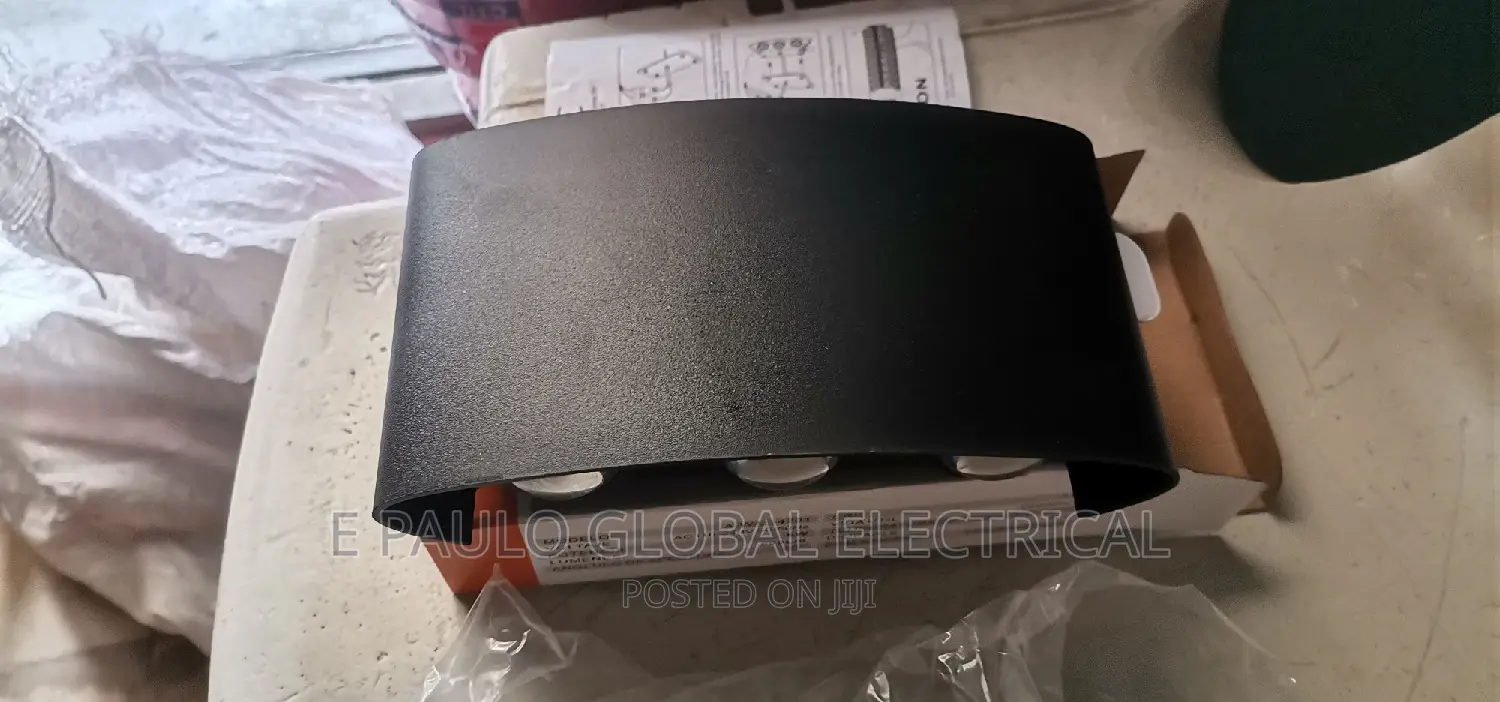 6 Eyes LED Wall Light Warm Colour