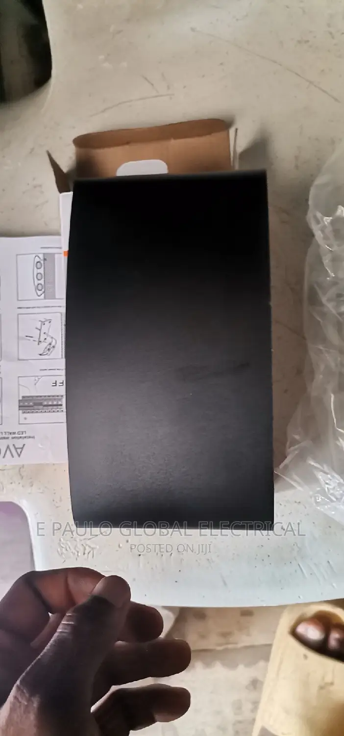 6 Eyes LED Wall Light Warm Colour
