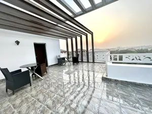 Penthouse Studio 24hrs Ac Wifi Kitchen Big Balcony