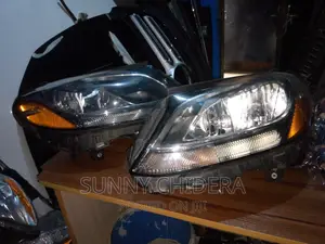 C300 2015 Head Light Set Direct Tokunbo Extra Clean