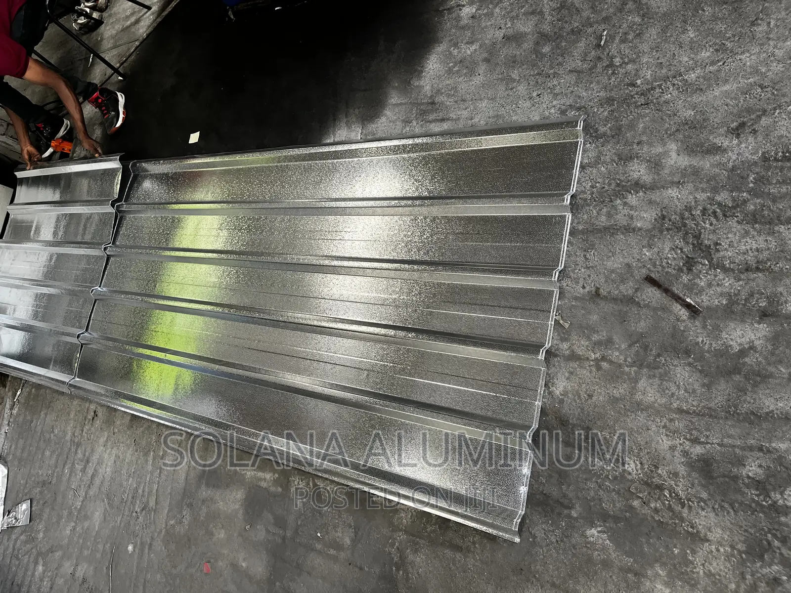 Complete 0.55mm Stucco/Plain Aluminium Roofing Sheets