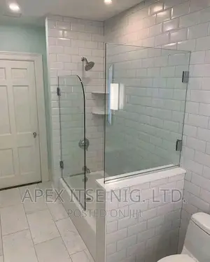 Curve End Fix Shower Glass