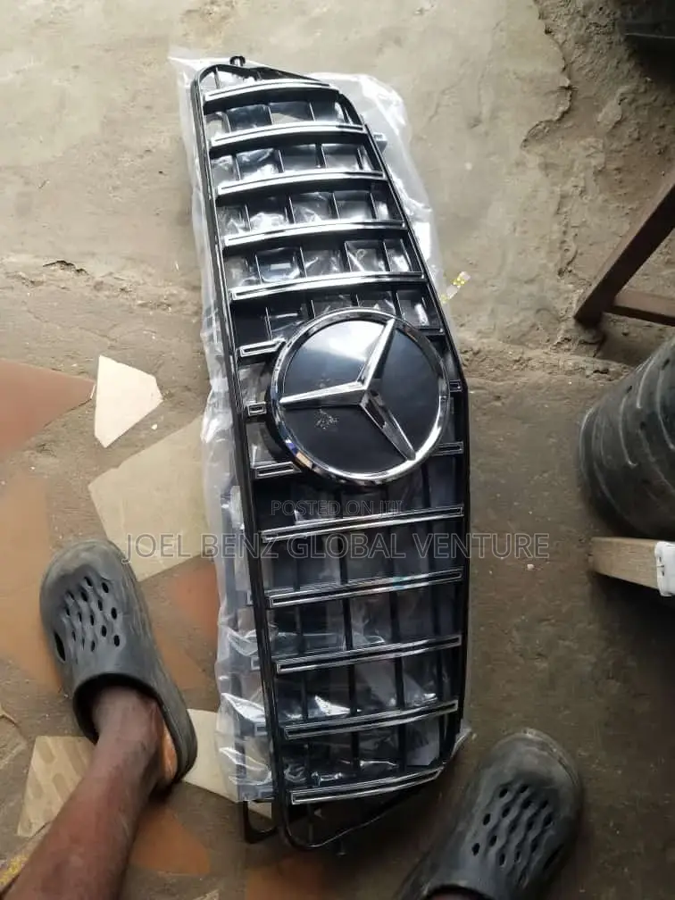 C300 2014 Front Bumper Grill