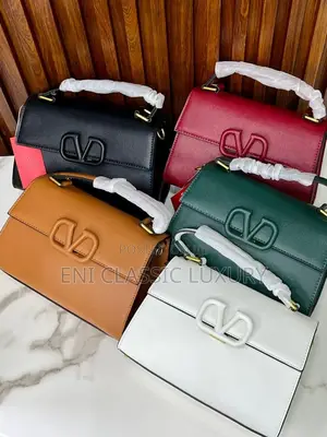 High Quality Women's Bags Valentino Available in Store