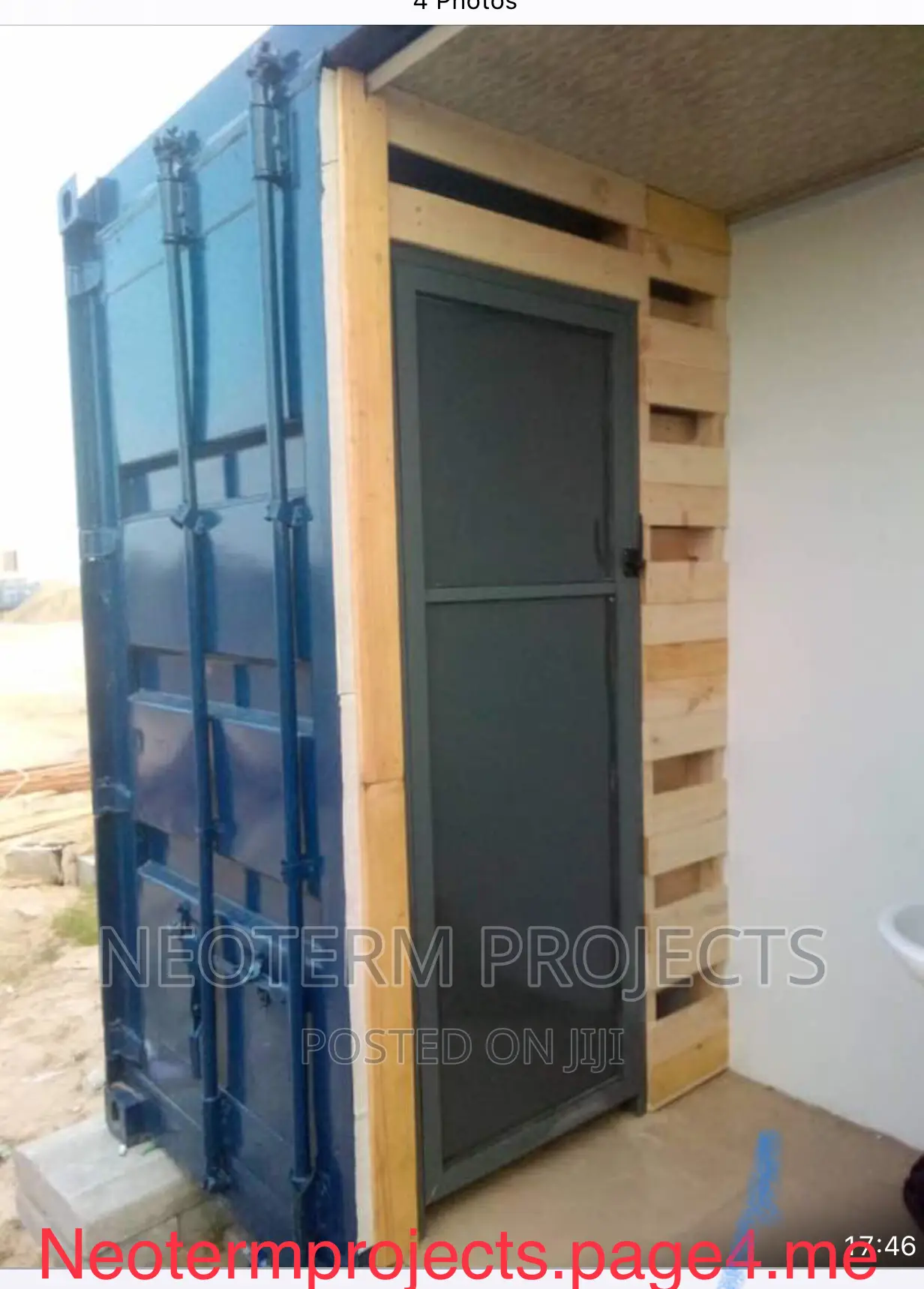 Mobile Toilet Insulated
