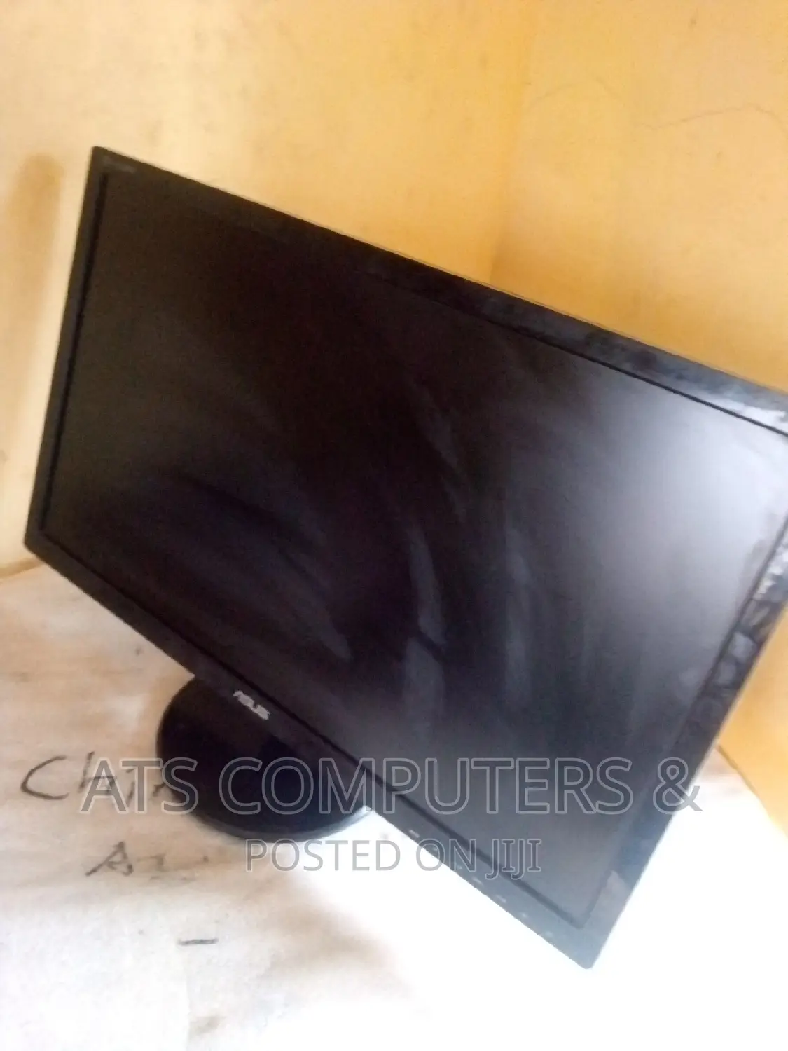 27 Inches Asus Monitor