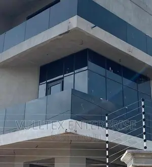 Curtain Wall/Balcony Rail
