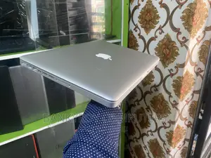 Laptop Apple MacBook 2011 8GB Intel Core I5 HDD 750GB