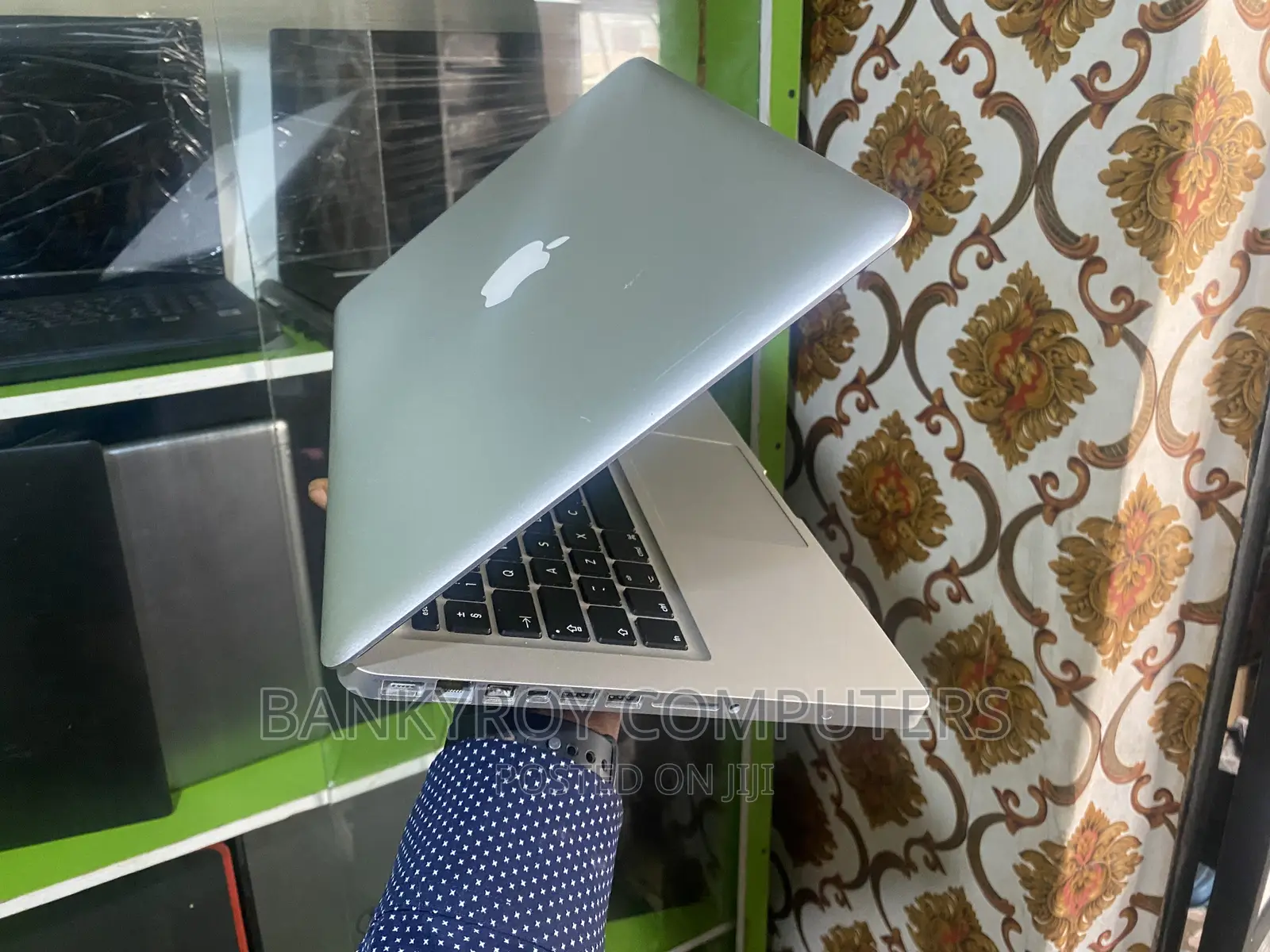 Laptop Apple MacBook 2011 8GB Intel Core I5 HDD 750GB
