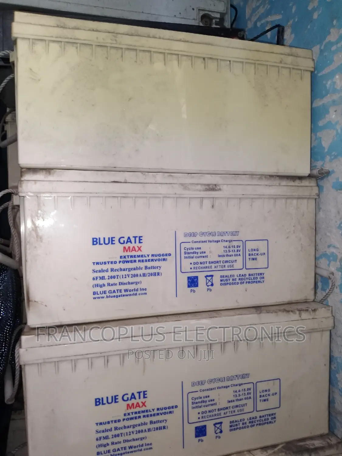 Old , Weak Inverter Batteries Buyer