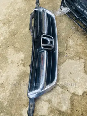 Front Grill 2003 CR-V