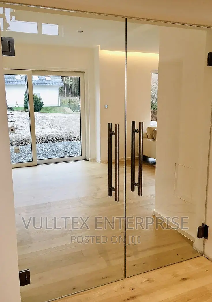 Glass Swing Doors. Black Accessories