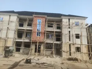 3bdrm Block of Flats in Jabi for sale