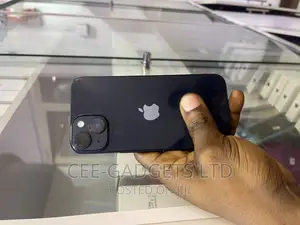 Apple iPhone 13 128 GB Black