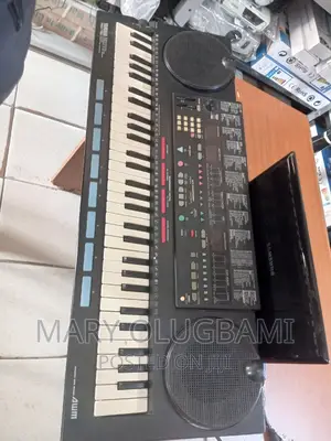 Yamaha PSS 790 Studio Keyboard