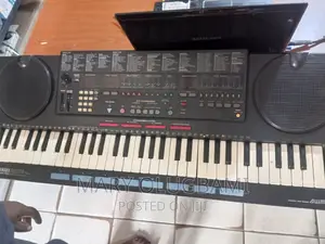 Yamaha PSS 790 Studio Keyboard