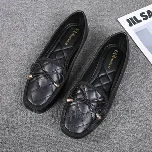 Women Flat Shoes