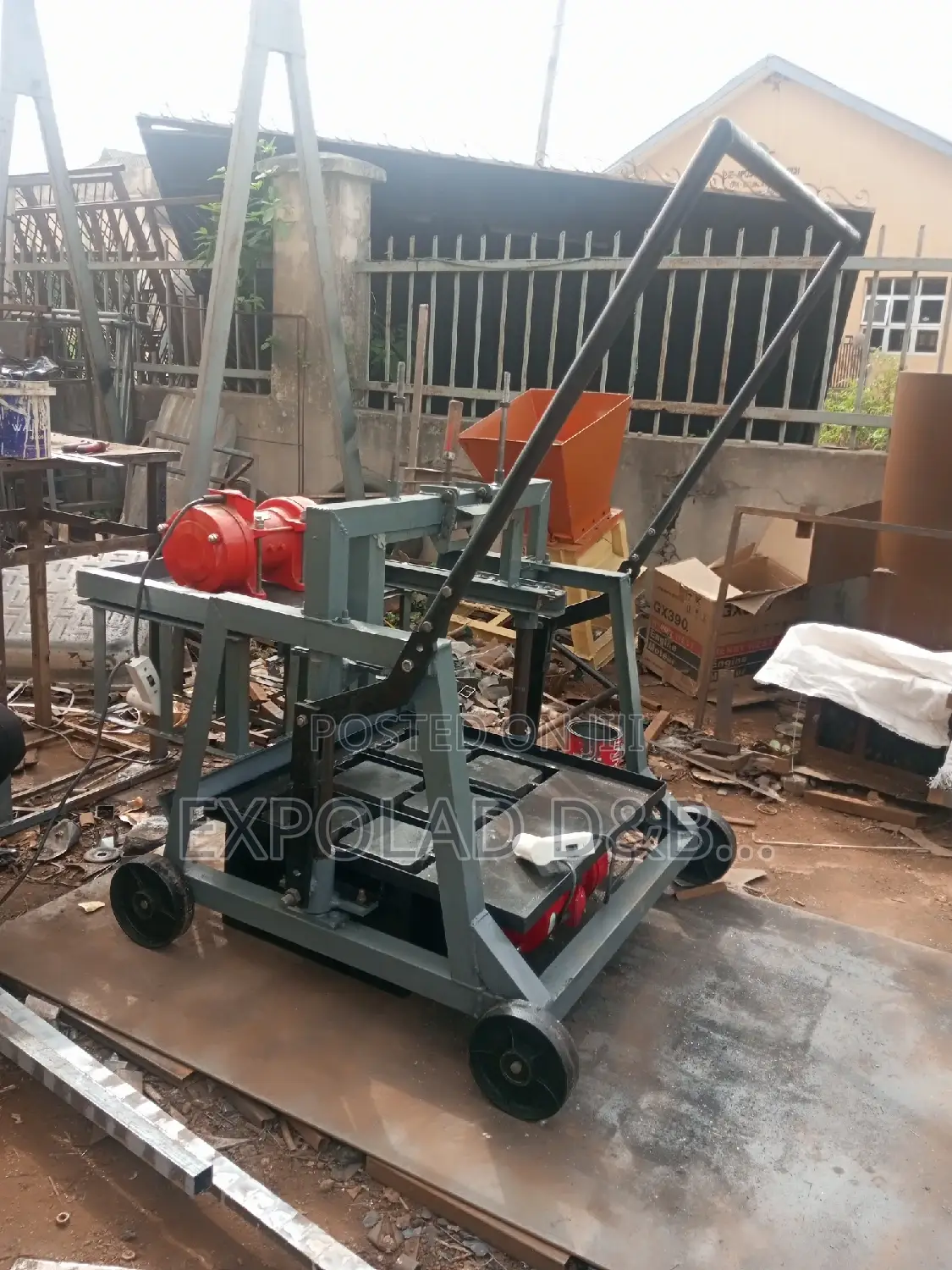 Egg Laying Concrete Block Machine