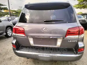 Lexus LX 570 AWD 2015 Gray