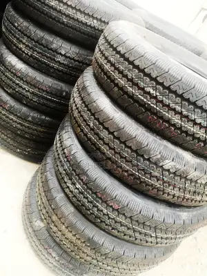 215/70r17.5 Bridgestone