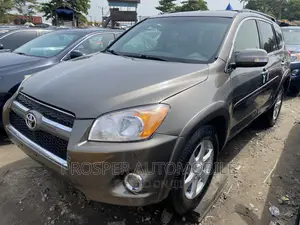 Toyota RAV4 3.5 Limited 4x4 2012 Green