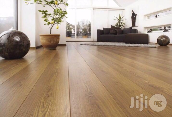 Laminate Floor Discount