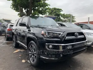 Toyota 4-Runner 2015 Black