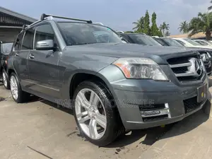 Mercedes-Benz GLK-Class 350 4MATIC 2012 Gray