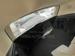 Mercedes-Benz GLK-Class 350 4MATIC 2012 Gray