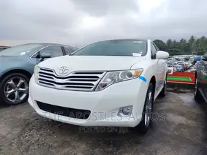 Toyota Venza V6 AWD 2011 White