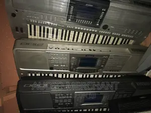 Yamaha PSR 2100 Keyboard