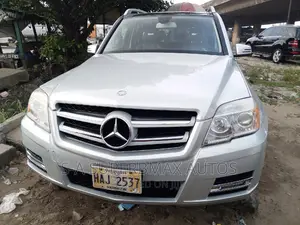 Mercedes-Benz GLK-Class 350 4MATIC 2012 Silver