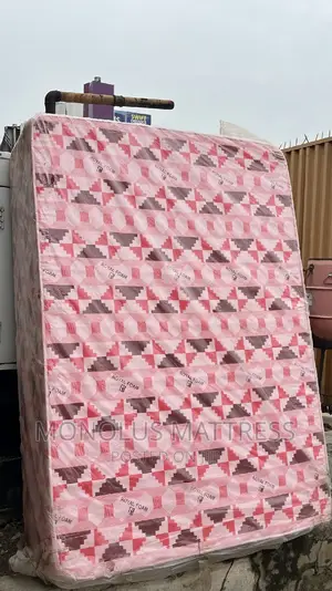 4 1⁄2 by 6 by 18 Royal Foam Gallant Mattress