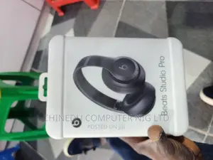 Apple Beats Studio Pro