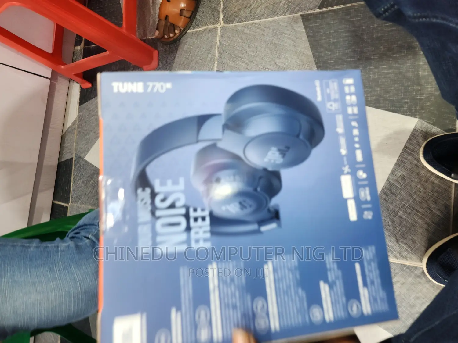 JBL 770nc Headphones
