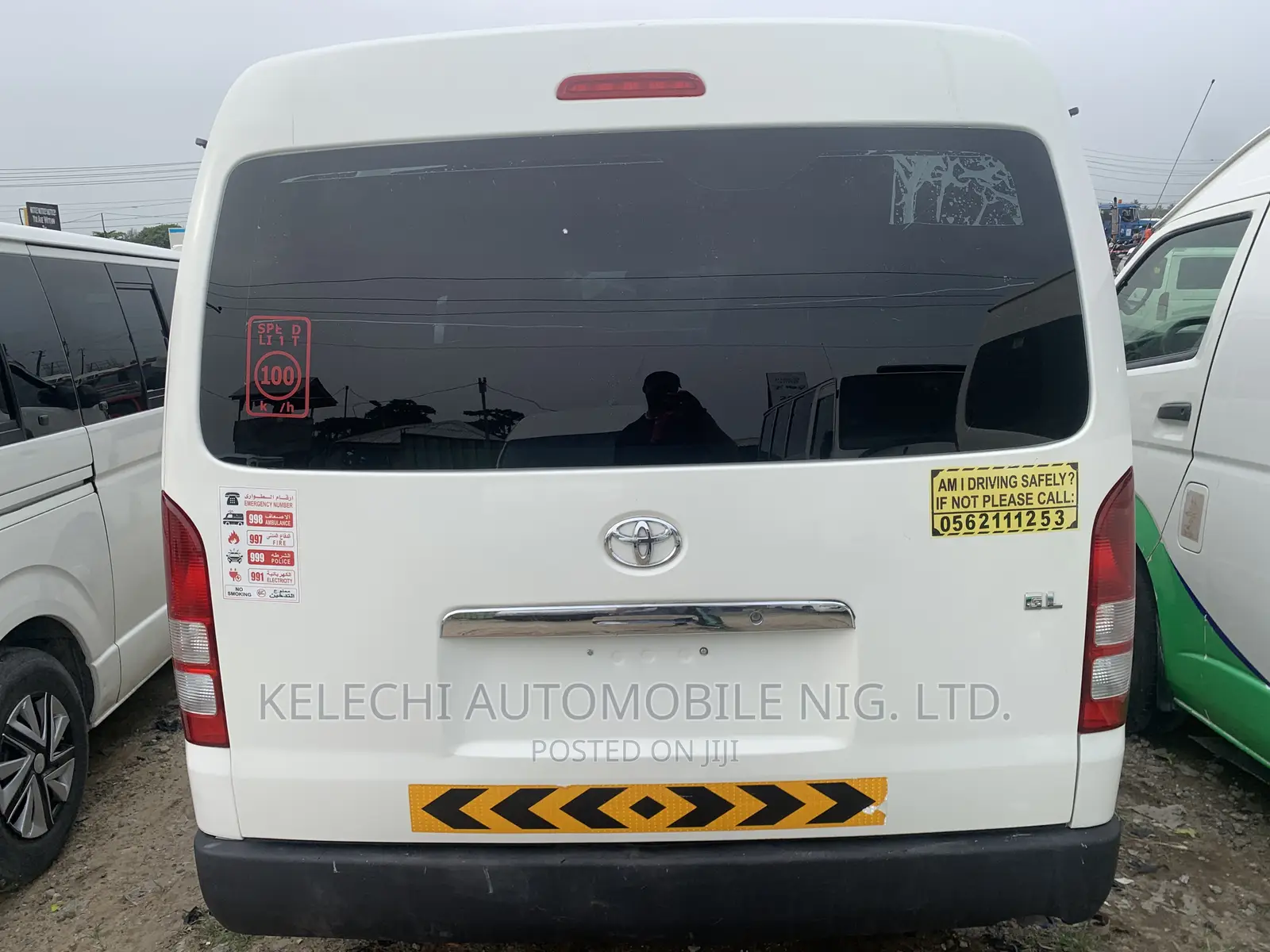 Toyota HiAce 2013 White